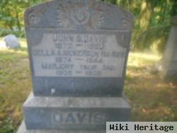 Della H Davis