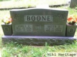 Betty Sue "nanny" Ray Boone