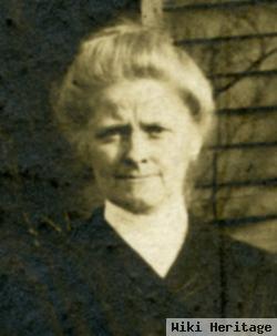 Mary Ellen "polly" Custer Airesman