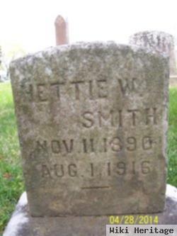 Hettie W Smith