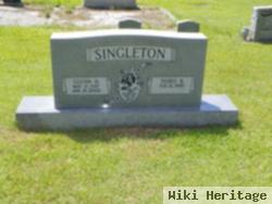 Glenn D Singleton