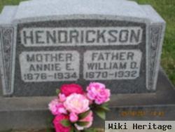 William D Hendrickson