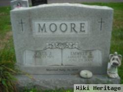 Emmett E Moore