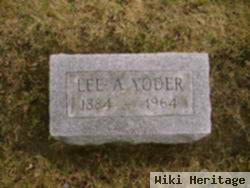 Lee Yoder