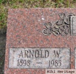 Arnold W Nieman