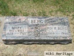 Mary Berg