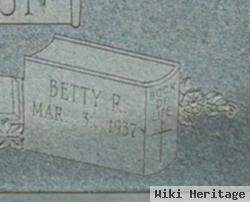 Betty R Calhoun