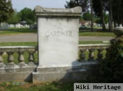 Winifred "winnie" Winn Gardner