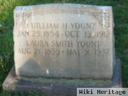 Laura Leanda Smith Yount