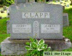 Harry Clapp