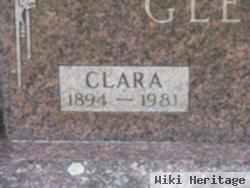 Clara M Glebke