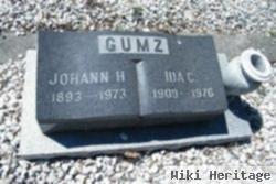 Johann H Gumz