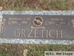 Nicholas J Grzetich, Sr