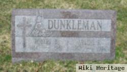 Arlene R Dunkleman