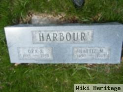 Hattie M Harbour