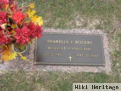 Sharelle E Rogers