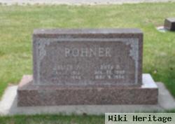 Ruth R Rohner