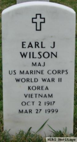 Earl J Wilson