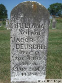 Juliana Behringer Deuschle