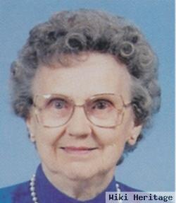 Leola W. Deimund Smith