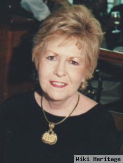 Linda Sue "tootie" Everett