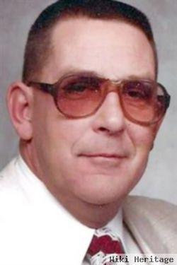 Kenneth E. "kenny" George