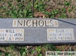 Evia Nichols