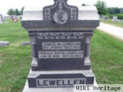 James W Lewellen