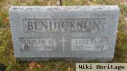 Oliver E Bendickson