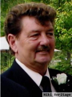 Robert Dean "bob" Brown, Jr