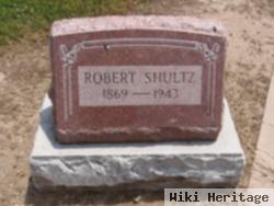 Robert Shultz