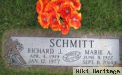 Richard J Schmitt