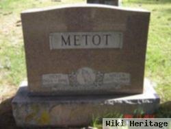 Otto Metot