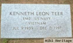 Kenneth Leon Teer