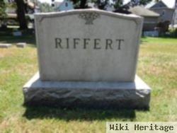 Ola H Riffert