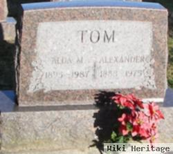 Alexander Tom