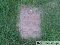 John E Jones, Sr