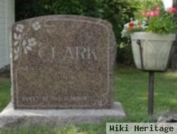 Herbert H Clark