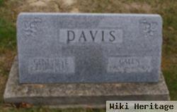 Genevieve Hefner Davis