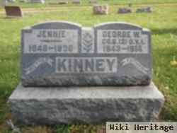 George W Kinney