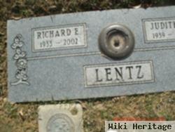 Richard E Lentz