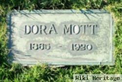 Dora Mott