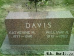 William R Davis