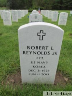 Robert L Reynolds, Jr