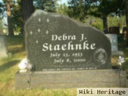 Debra J Staehnke