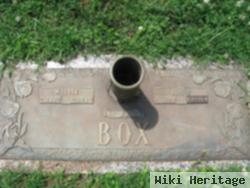 Willie Box