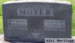 Noah H Moyer