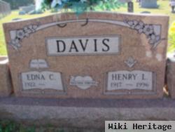 Henry L Davis