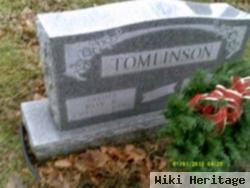 Roy R Tomlinson