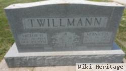 Victor H Twillmann